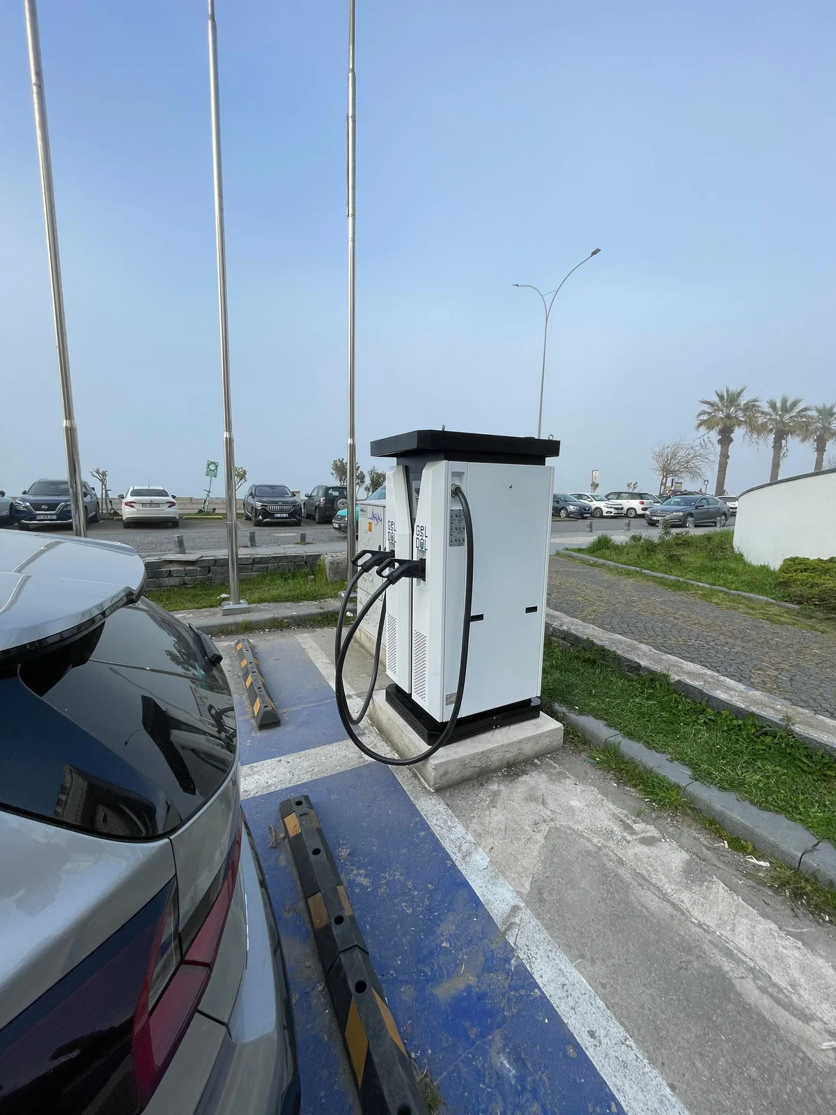 Samsun · Gel Dol: DC Charging in an Open Car Park