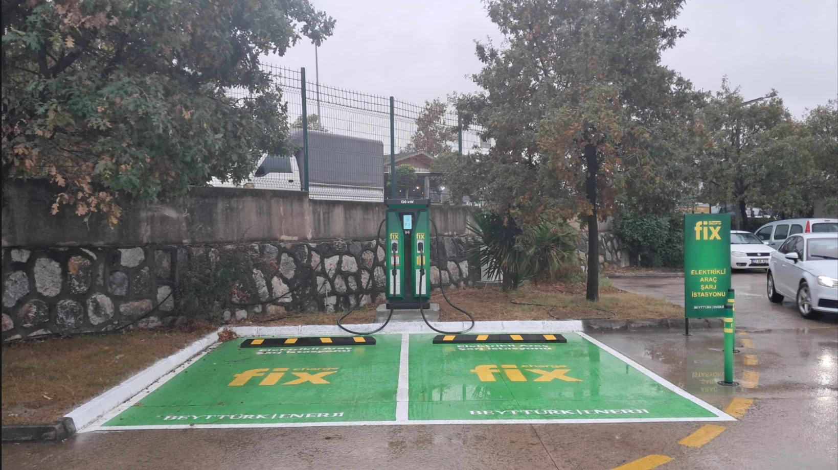 Beytürk Enerji / Fix: 120 kW DC Charging Station